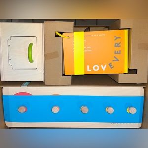 Lovevery: The Babbler Play Kit for 13-15M